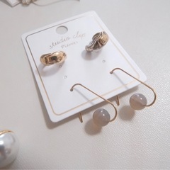 ゴールドピアス7点まとめ売り　アダストリア　BEAMS OPAQUE.CLIPの画像