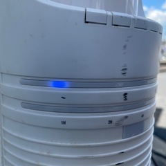LED タワーファン 扇風機の画像