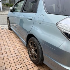 フィットシャトル　ハイブリッド　HONDA Fit 車検2年付込み込みの画像