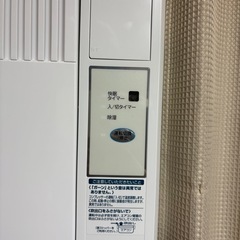 KOIZUMI ルームエアコン　KAW1602 壁掛けエアコン　ウインドエアコンの画像
