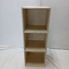 木製　棚　３段　300円　30×30  高さ81　色違いでベージュありますの画像