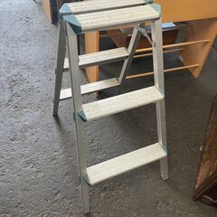 アルミ脚立　No.4220　折りたたみ踏み台　【リサイクルショップどりーむ荒田店】の画像