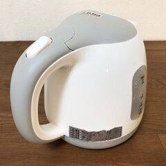 KOM 電気ケトル KTK-300G 省電力 1L コンパクトタイプ 安全装置 沸騰後自動電源OFF・空焚き防止機能　除菌清掃/動作確認済みの画像