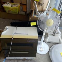 TV　食洗機　シーリングライトなど…まとめての画像