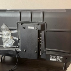 液晶テレビ 黒 薄型 HDMIポート付きHisense製の32インチテレビ 未使用近い　　 の画像