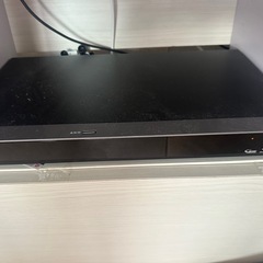60インチTV.ブルーレイレコーダーの画像