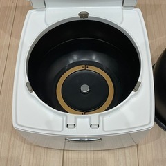 三菱 IH炊飯器 NJ-XE10E9 ホワイト 5.5合炊 2021年製の画像