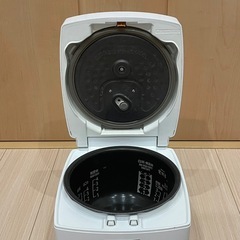 三菱 IH炊飯器 NJ-XE10E9 ホワイト 5.5合炊 2021年製の画像