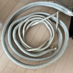 【お譲り決まりました】エアコン
6畳　2015年製の画像