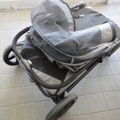 中古品　ペットカート 大型犬対応 耐荷重60kg 座面洗える 折り畳み 4輪の画像