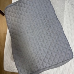 枕　シルキーループピローの画像