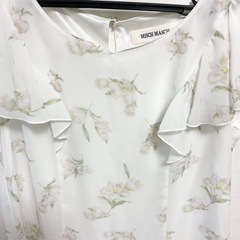 ミッシュマッシュ　トップスの画像