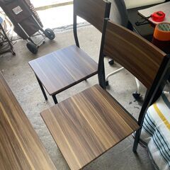 リサイクルショップどりーむ　No3652 ニトリ　ダイニングテーブルセット　イス２脚　ベンチイス一脚　3～４人掛けの画像