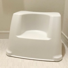 リッチェル トイレ踏み台 美品の画像