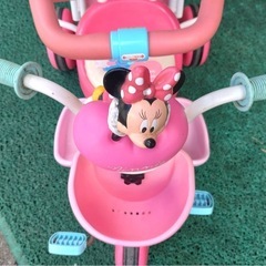 ides  サンシェード付き　ミニーちゃん三輪車の画像