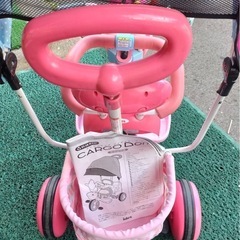 ides  サンシェード付き　ミニーちゃん三輪車の画像