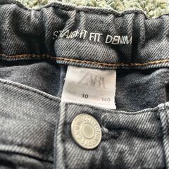 【美品】キッズ ブラックジーンズ3本セット 140cm ブラック ZARA & Uniqloの画像