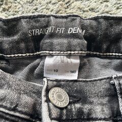 【美品】キッズ ブラックジーンズ3本セット 140cm ブラック ZARA & Uniqloの画像