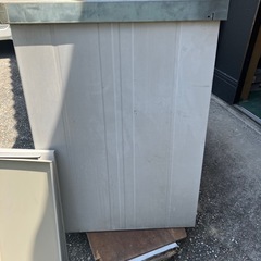 ヨガ物置の画像