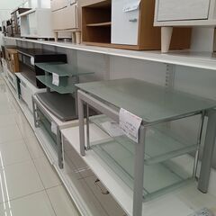 ★リユースのサカイ日立店★HJ7235  ガラスTV台 ライトグレー H49.5×D45×W75 クリーニング済み の画像