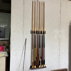 ビリヤード台　キュー付き
の画像
