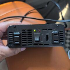 車のDC／AC　INVERTER　120W　の画像