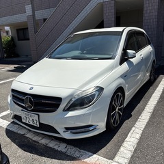 メルセデスベンツ B180の画像