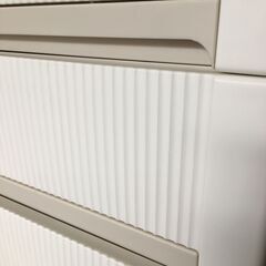 ４段プラチェストの画像
