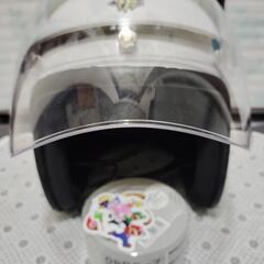 美品🩷子供、女性用ヘルメット🔴自家塗装、▼少し小さめです👨サイズ57〜60センチ位。👩の画像
