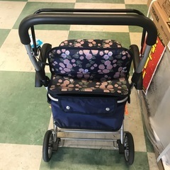 ジャングルジャングル貝塚店　シルバーカー　折りたたみ　　ブレーキ付き　貝塚市　二色浜　リサイクルショップの画像