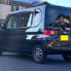 新着‼️4.3万kmの低走行ダイハツ タント入庫しました😊✌️左側パワースライドドア、ナビ、バックカメラ、ETC、ドラレコなど装備充実✨キーレスエントリーも可能なのでお車の乗り降りもかなりスムーズです☺️の画像