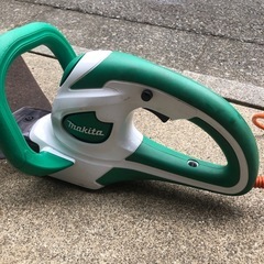 マキタ　　電動ヘッジトリマーの画像