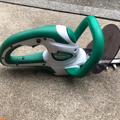マキタ　　電動ヘッジトリマーの画像