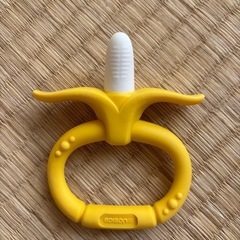鼻吸い器、湯温計、おもちゃセットの画像