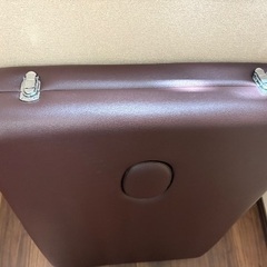 折り畳み　マッサージベッドの画像