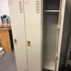 KOKUYO 3人用更衣ロッカーの画像