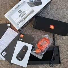 JBL FLIP4 ワイヤレススピーカーの画像