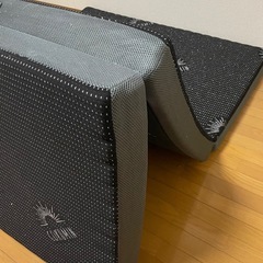GOKUMIN ゴクミン　セミダブル　三つ折りマットレスの画像