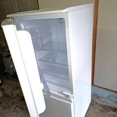 SHARP 冷蔵庫 SJ-D14E-W 137L 2019年製の画像