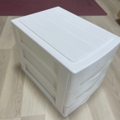 プラスチック棚 の画像