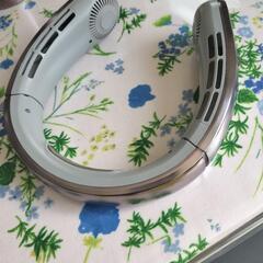 首掛け扇風機の画像