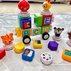 ベビーアインシュタイン　コネクタブル　マグネット　ブロック　ベビー　知育玩具の画像