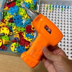 おもちゃ　工具セット　の画像