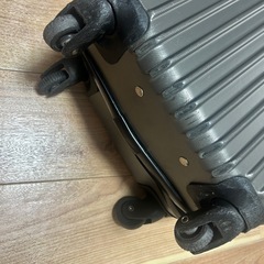 スーツケース　キャリーケースの画像