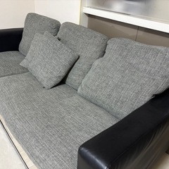 3人掛けソファ　カウチ付きの画像