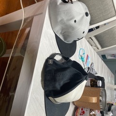 スチューシー・ＲＶＣＡ　キャップ　２つで。の画像