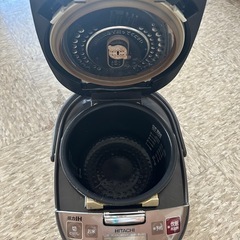 HITACHI炊飯器の画像