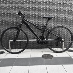 【7万で購入】クロスバイク 黒 700C 美品 高級シマノ社製変段速付き ロードバイク ピストバイク マウンテン BMX ビーチクルーザー お洒落 自転車【早い者勝ち】の画像