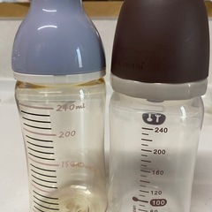 哺乳瓶ブランド2種　美品の画像
