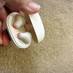 すぐ終了します🙇‍♀️ワイヤレスイヤホン　Bluetoothの画像